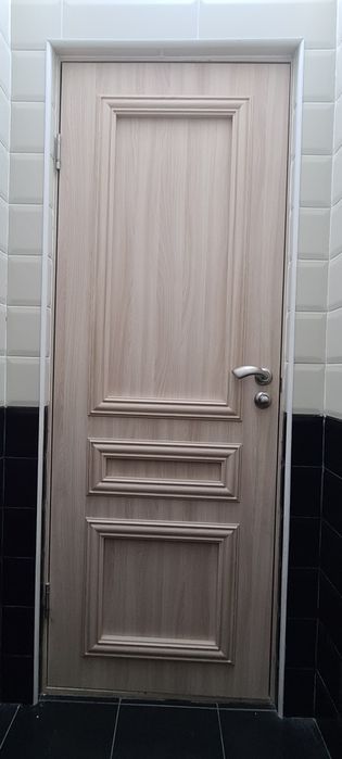 Двери ,в хорошем состоянии