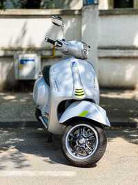 2023 Vespa GTS 300 SuperTech 9200 KM Garantie 10/10 Primul proprietar