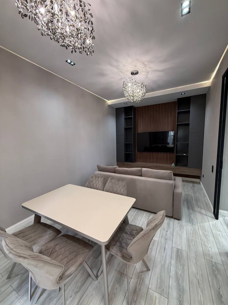Продается 2ком, 65кв2м Садык Азимова, Ц-1, Infinity