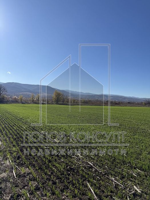 Парцел в Пловдив, област-с.Белащица площ 5901 цена 194733