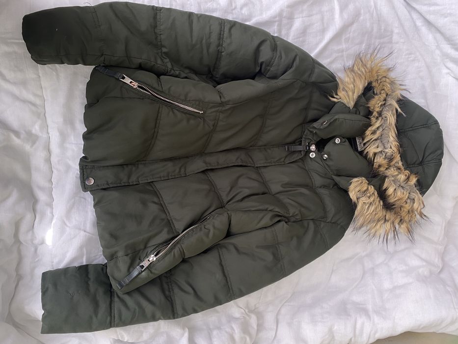 Дамски зимни якета Bershka