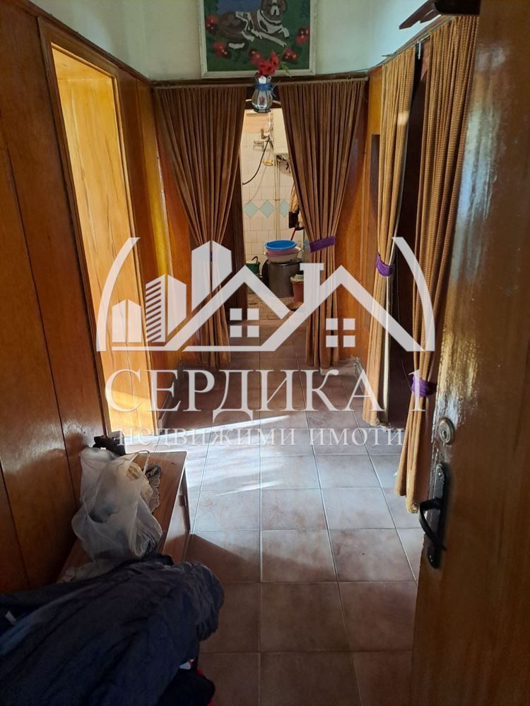 Продава се Тристаен апартамент в Благоевград, Широк център - 90 кв.м за 945 €/кв.м - Снимка #6