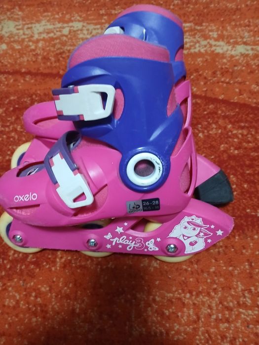 Role fetite roz cu mov