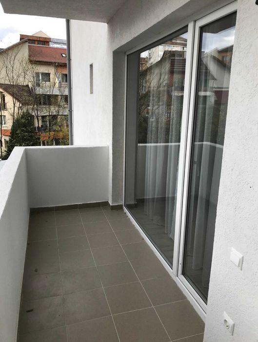 Garsoniera Mihai viteazu et 1,dec,parcare