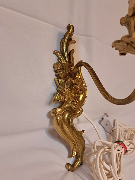 Месингови Аплици за стена