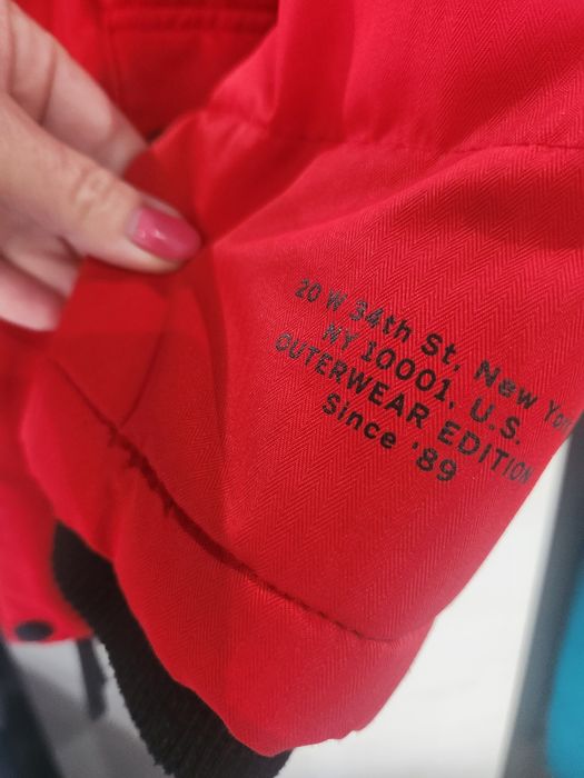 Яке Reserved 152 см 12 год като ново