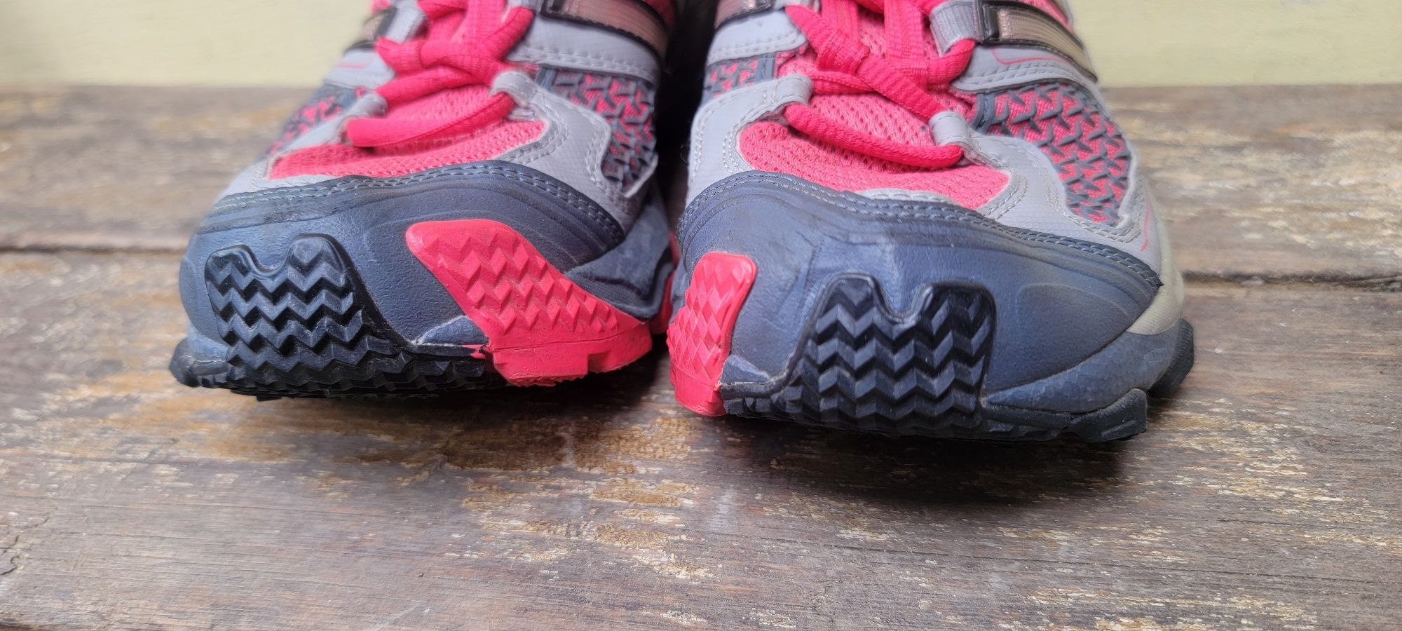 Adidas response trail 17