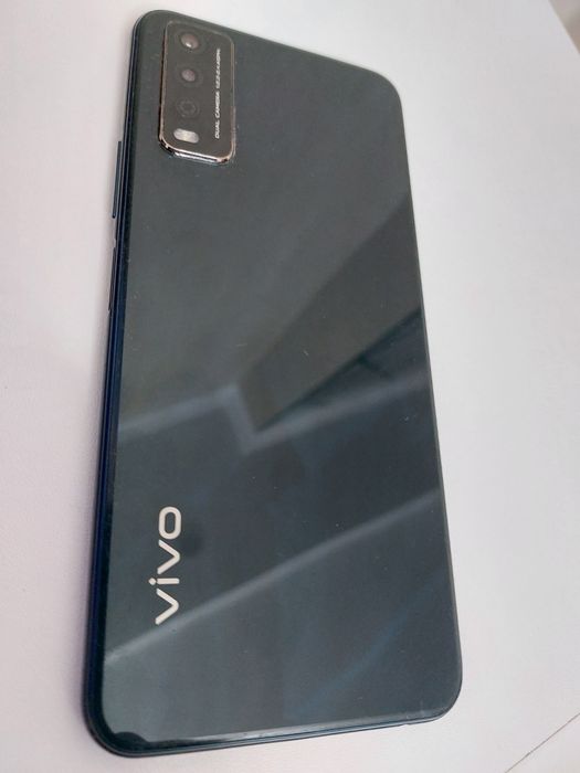 смартфон VIVO  2026