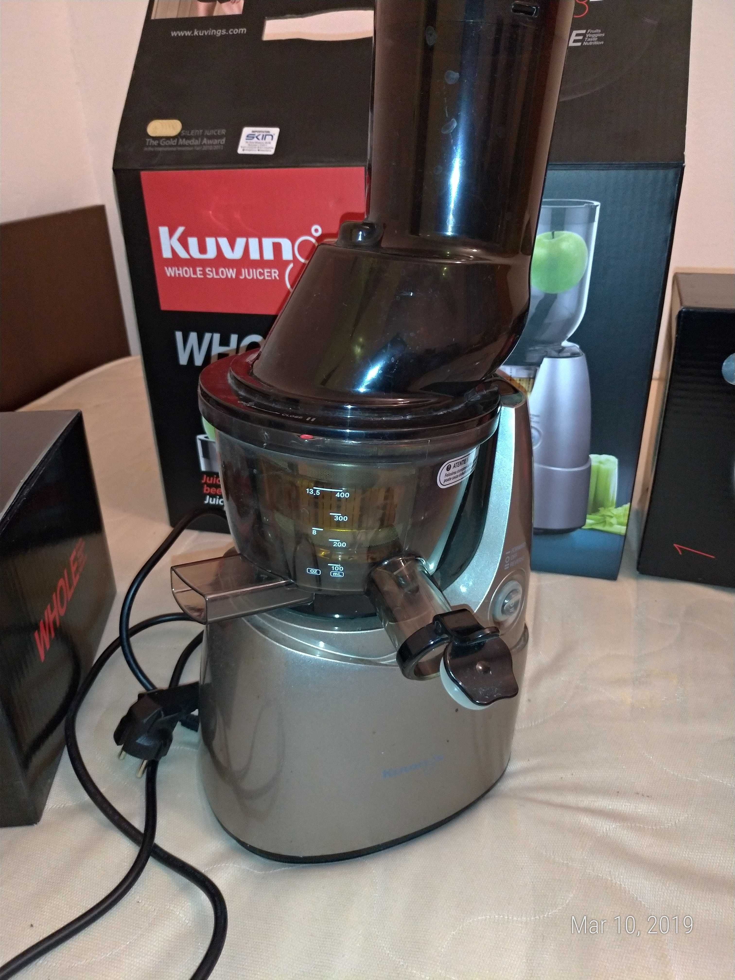 Storcator slowjuicer Kuvings cu presare la rece B6000S, 240W