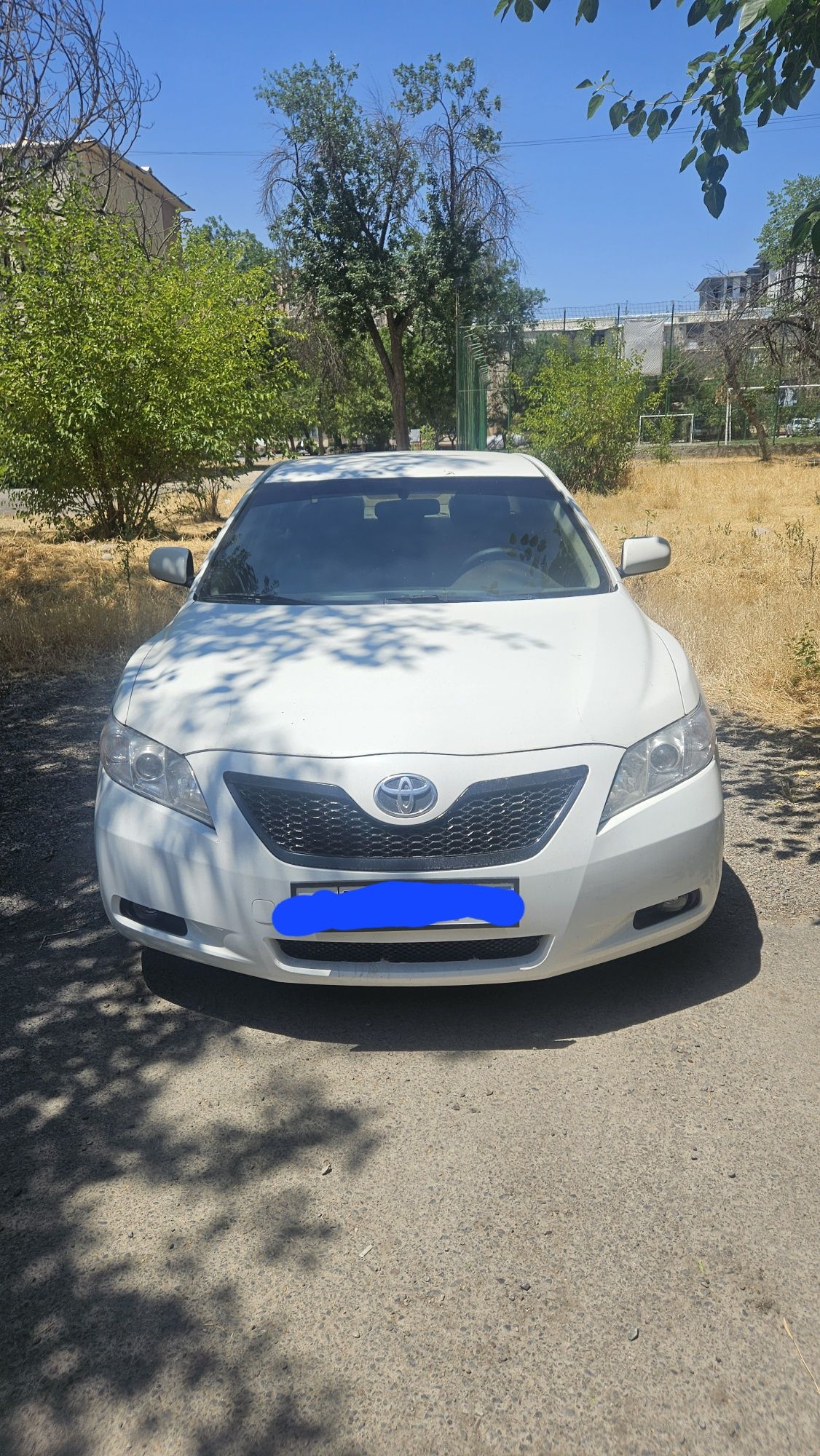 Продам toyota camry 40 2007 года, в среднем состоянии