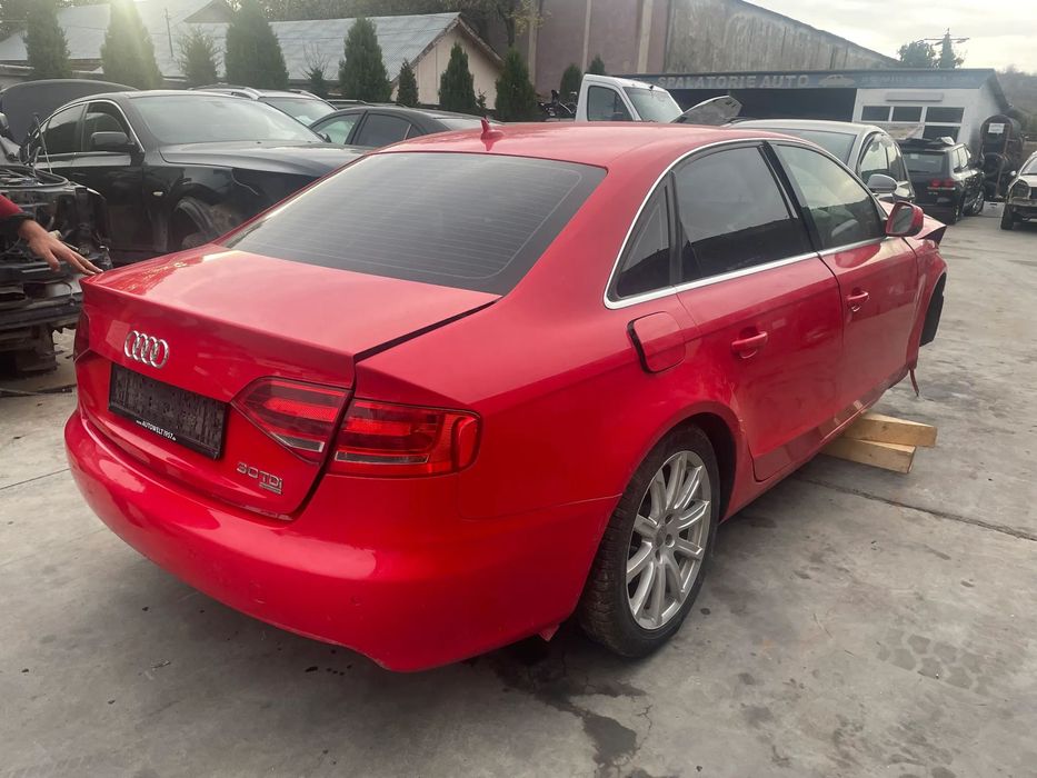 Dezmembram Audi A4 B8 3.0 tdi quatro CCW