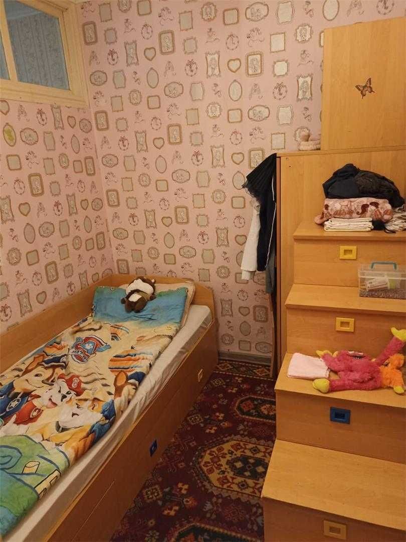 Продается 2-х квартира переделанная в 3-х комнатную  Сортировка