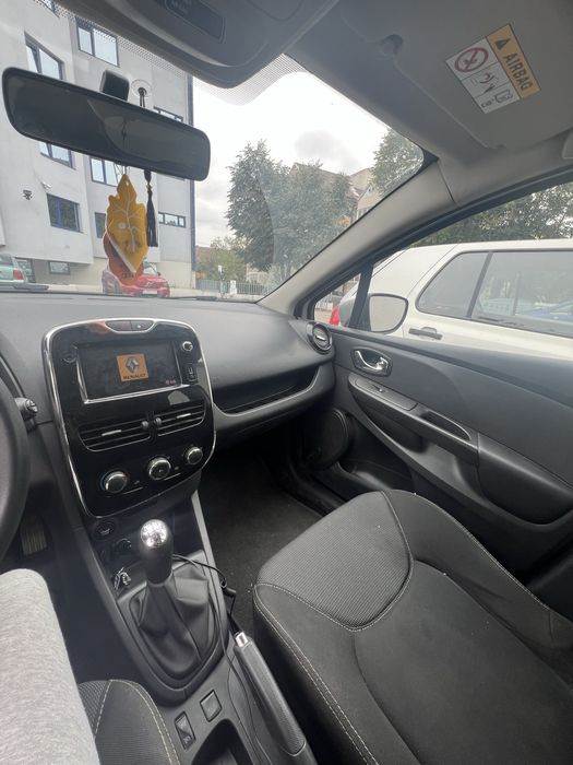 Vand renault clio 4 1.5dci