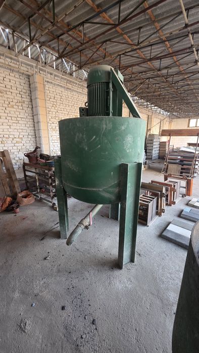 Эмулция ишлаб чикариш аппарати