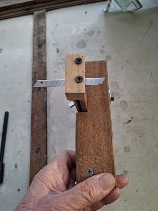 Продается приспособления для нарезки кожанных полос на ремни