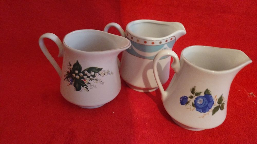 Продам молочники