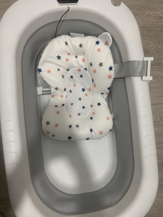 Продам детскую складную ванночку