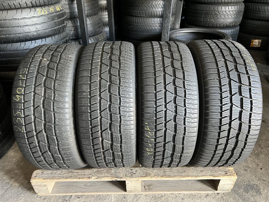 4 anvelope de iarna 235/40/18 Continental 7-8 mm!