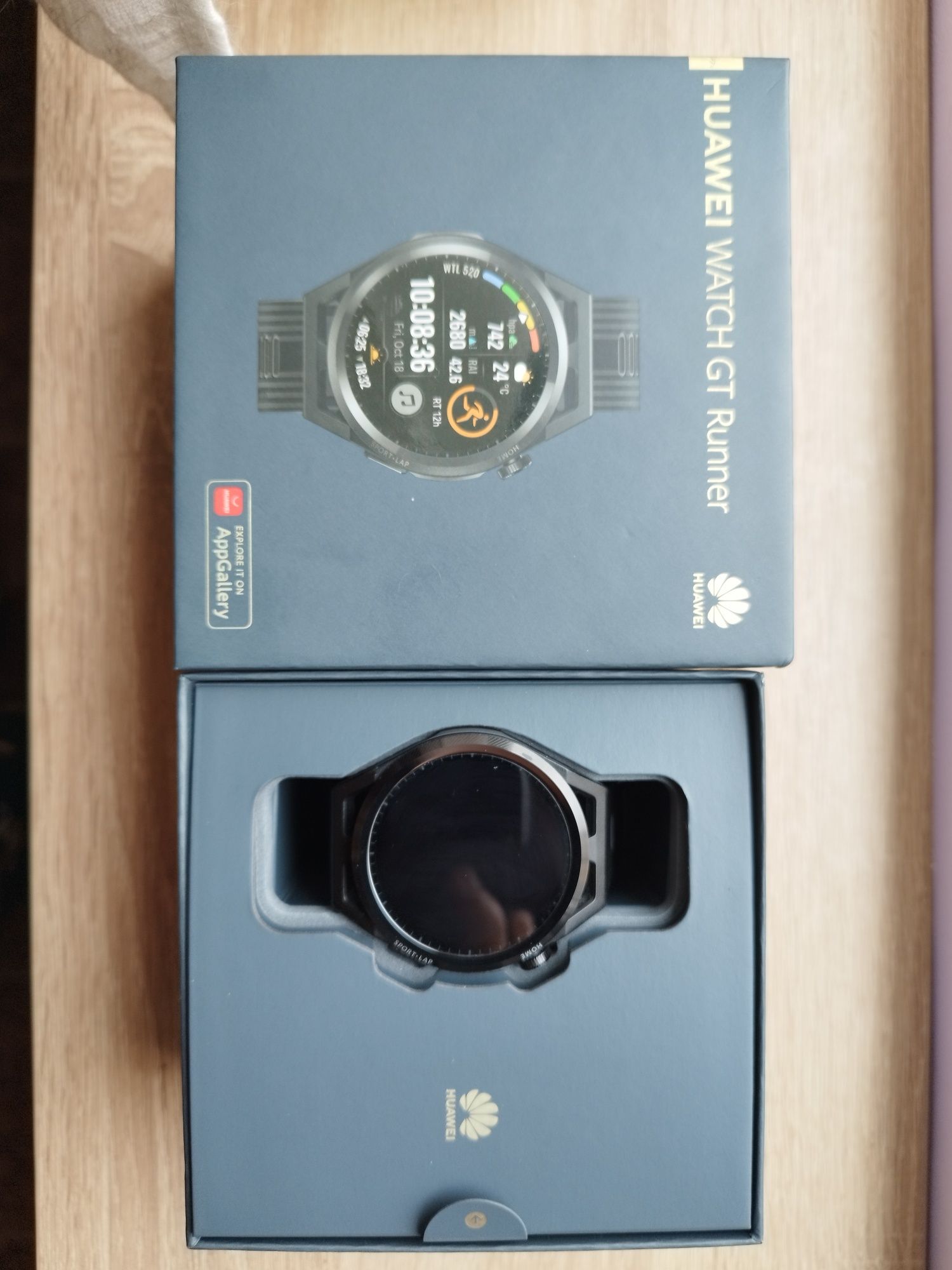 Smart watch часовник Huawei GT Runner