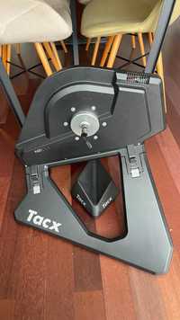 Home trainer TACX Neo T2800