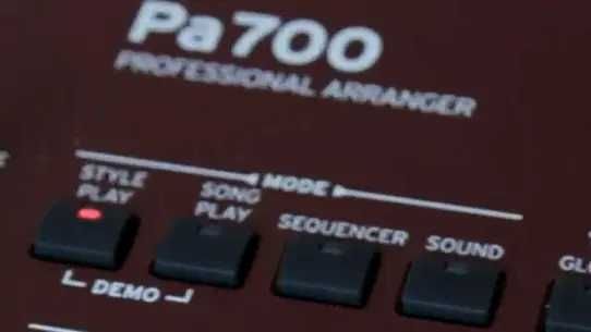 Seturi Korg Pa700