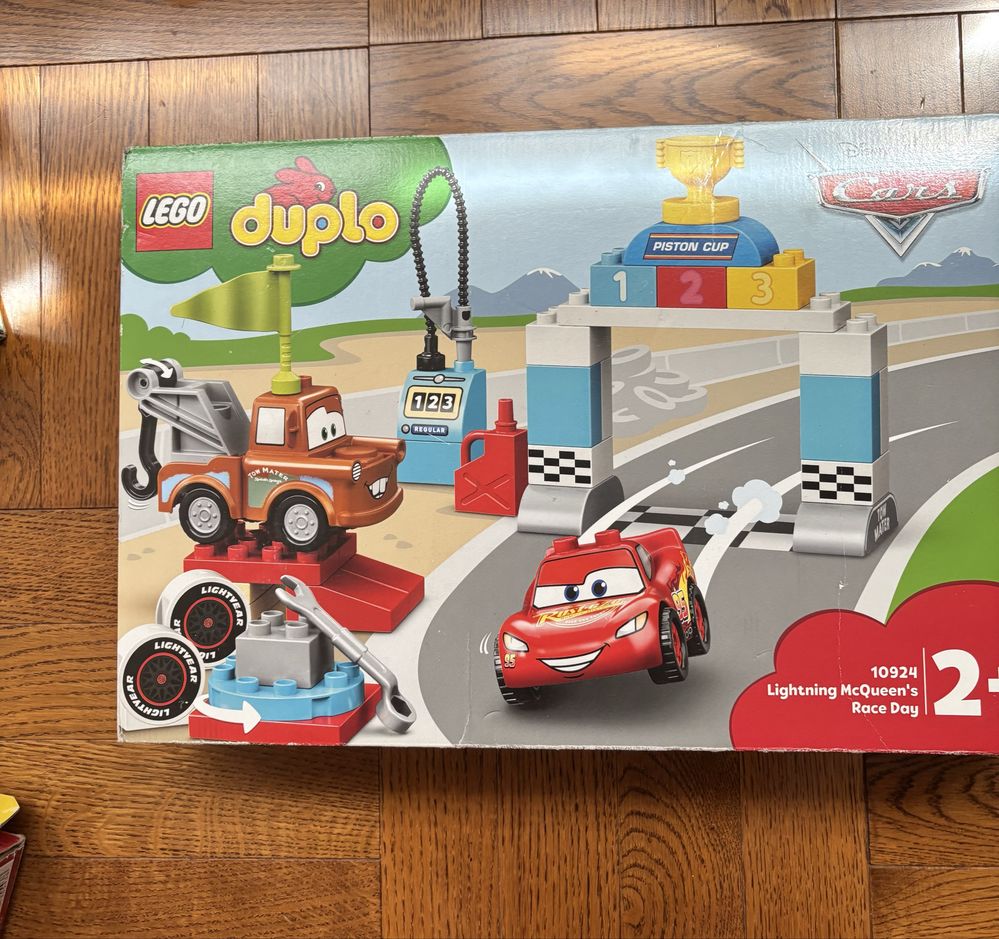 Продам Лего Lego Дупло Duplo Тачки