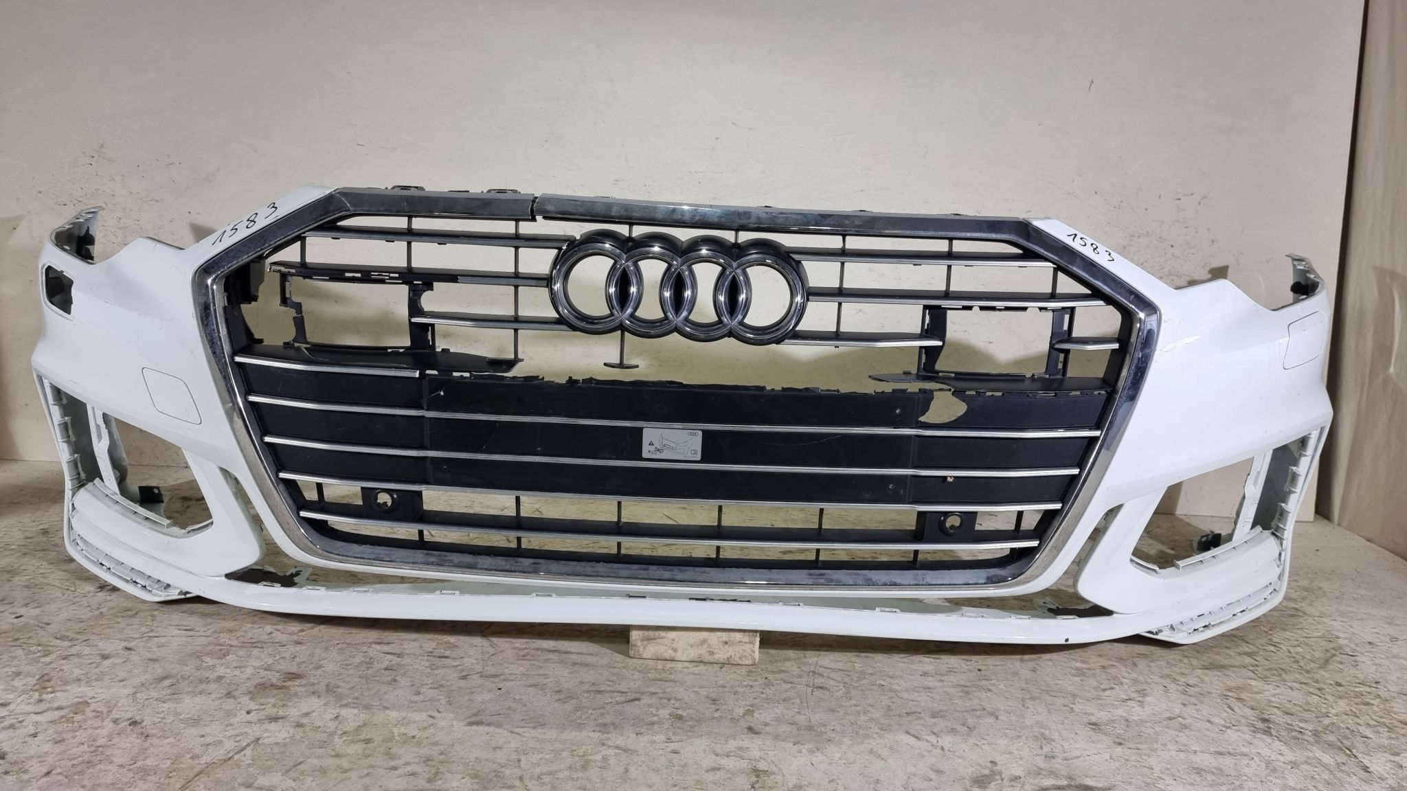 Bara fata Audi A6 C8, S-Line , 2018, 2019, 2020, 2021, 2022, cod origine OE 4K0807437C