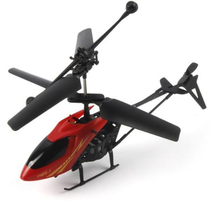 дрон и хеликоптер с дистанционно