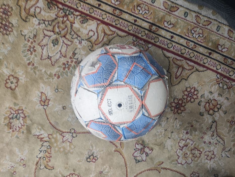 Мяч от компании select