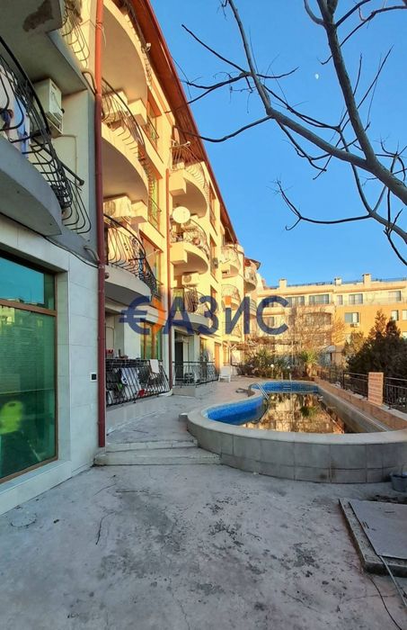 Продава се Тристаен апартамент в Свети Влас - 83 кв.м за 1103 €/кв.м - Снимка #12