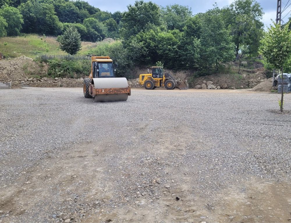 Amenajări drumuri, platforme industriale, parcari, cai de acces