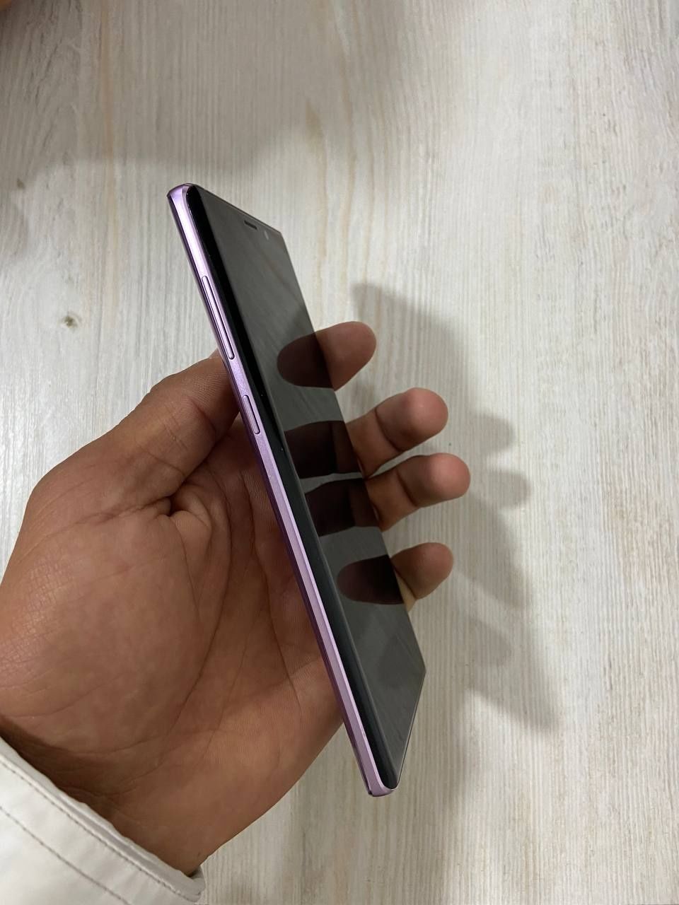 Samsung gallaxy note 9  ideal