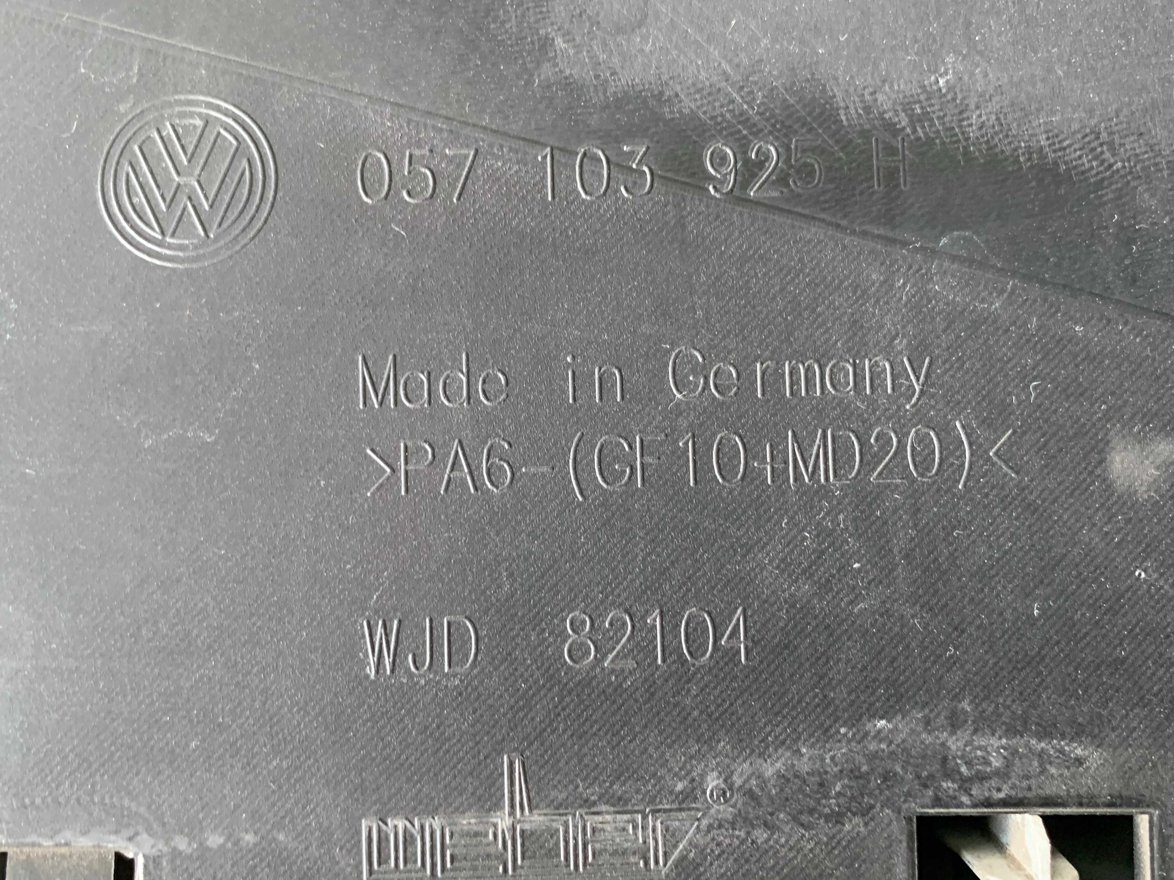 Capac motor VW Touareg 7P 4.2 TDI Euro 5 cod 057103925H