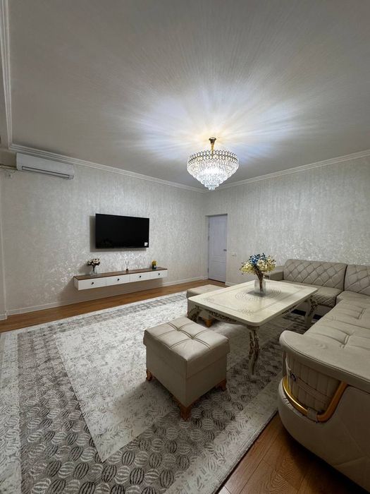Продается 3х ком квартира на Ойбеке, ор-р: Точка Вкуса, 72 м2