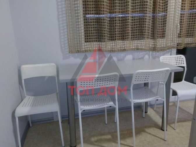 Дава се под наем Четиристаен апартамент в Варна, Левски - 100 кв.м за 510 € - Снимка #1