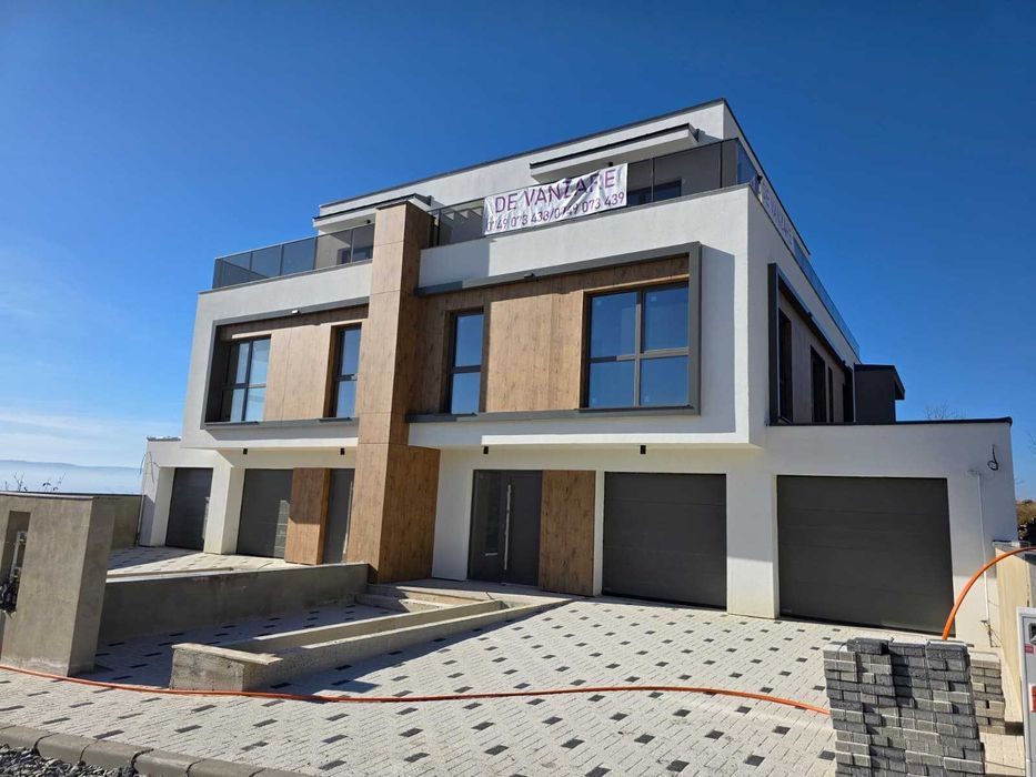 Duplex premium cu CF P+E+R cu panorama asupra orasului - Cart. Voronet