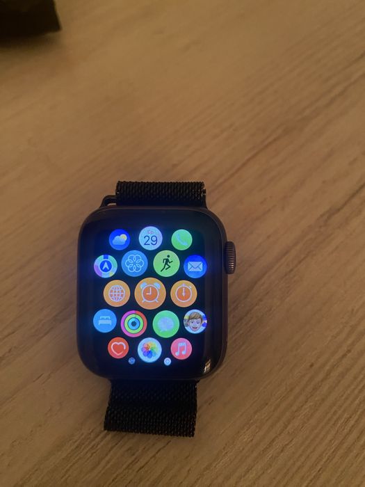 Appel Watch 4.40. Оригинал