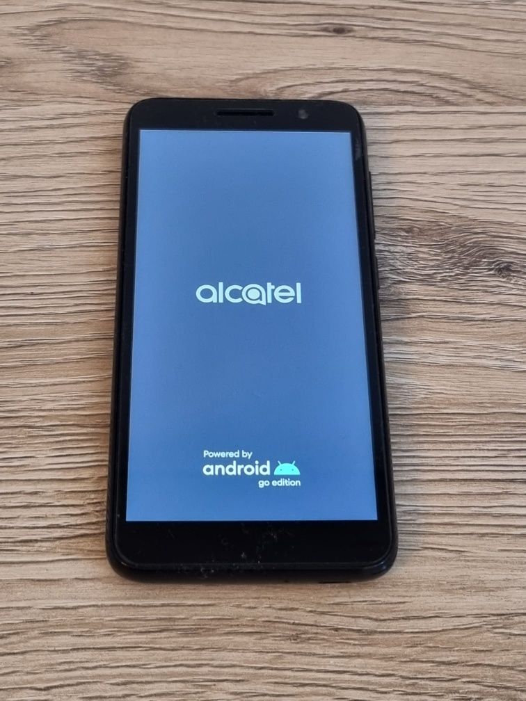 Telefon mobil Alcatel 1 5033DR, Dual SIM, 8GB, LTE,Negru liber retea
