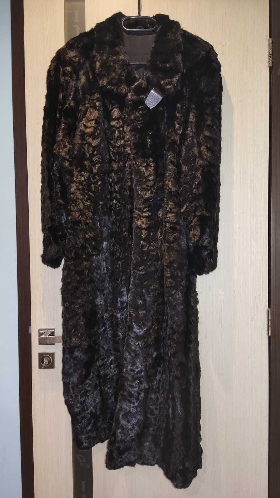 Луксозно изискано дамско палто от норка /естествен косъм/