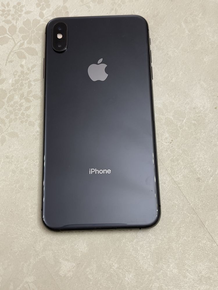 Продам Iphone XS max 256 гб