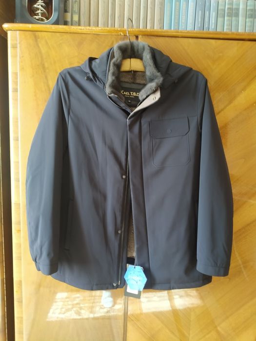 Куртка новая с этикеткой