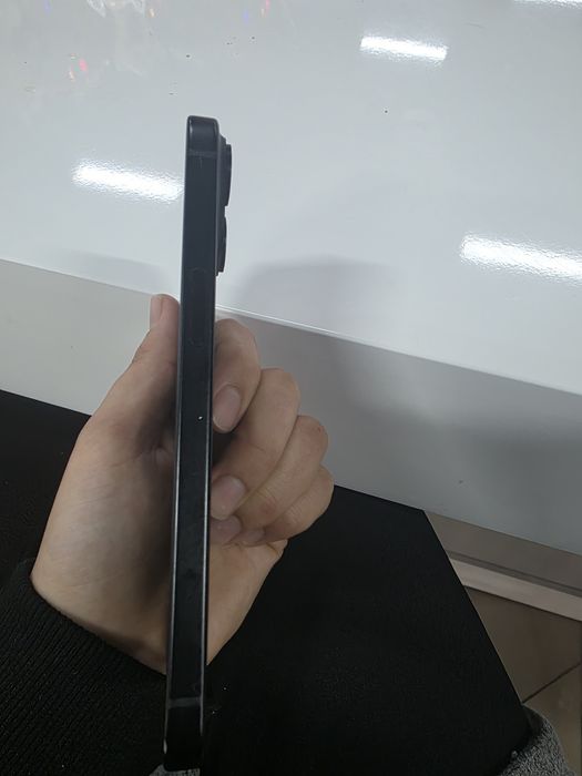 IPhone 15 б/у идеальном состояний
