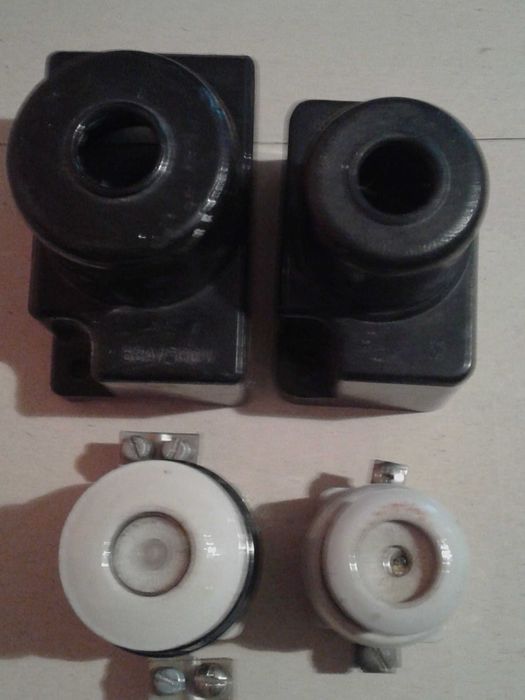 Комплект Витлови Бушони с външни бакелитови предпазители плюс бонус.