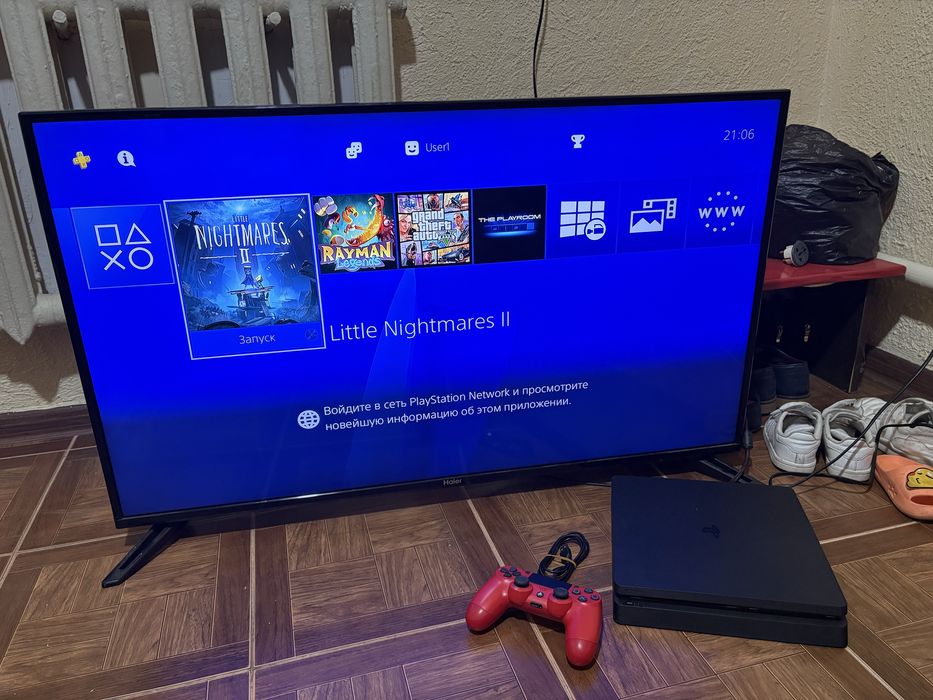 PlayStation 4 slim + телевизор СРОЧНО