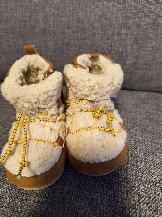 Бебешки зимни ботуши