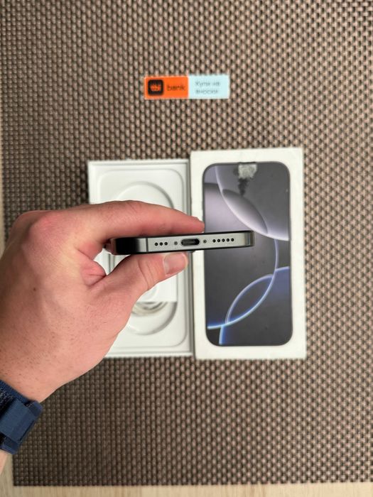 НОВ! iPhone 16 Pro Лизинг от 65лв/мес Black Titanium 128GB Гаранция!