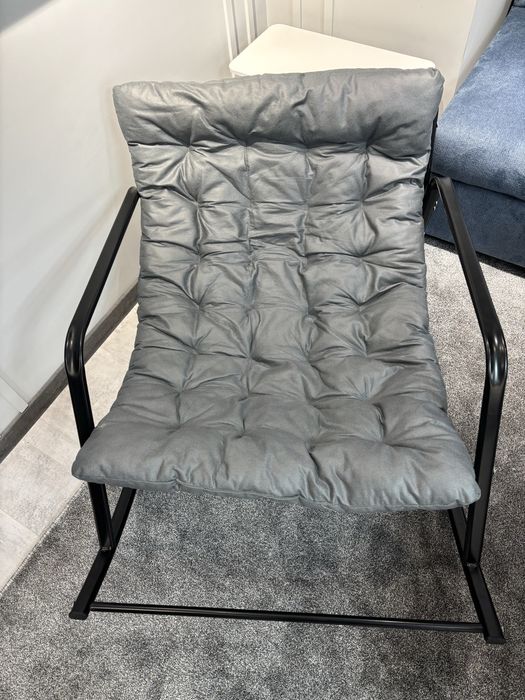 Кресло-качалка со съемным мягким сидением