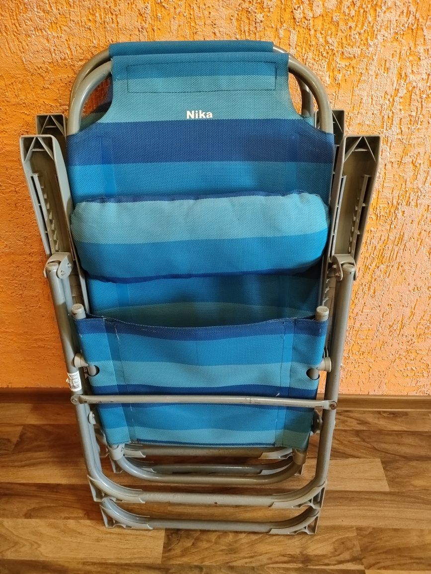 Продам 2 кресла шезлонга б/у