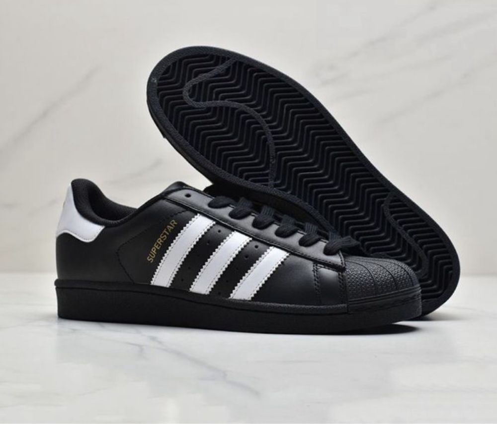 Кроссовки adidas superstar