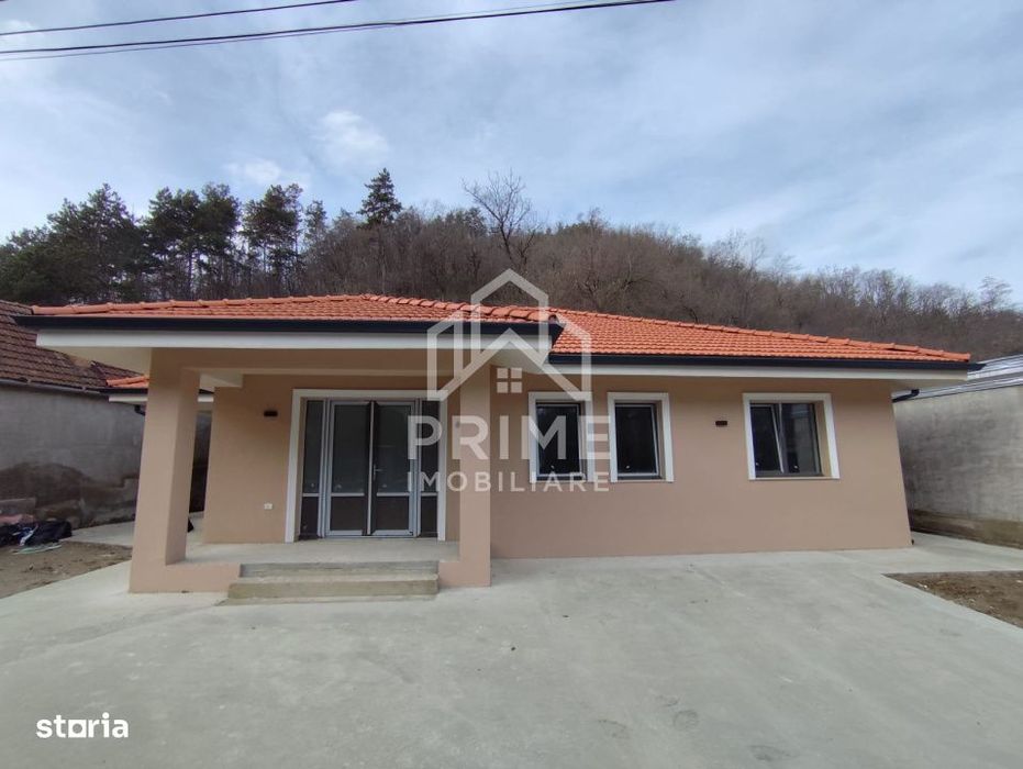 Casa Individuala| 4 camere | 120 mp| zona Cugir